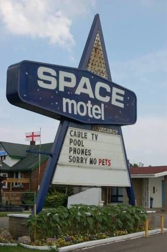Space Motel Thorold Exterior photo